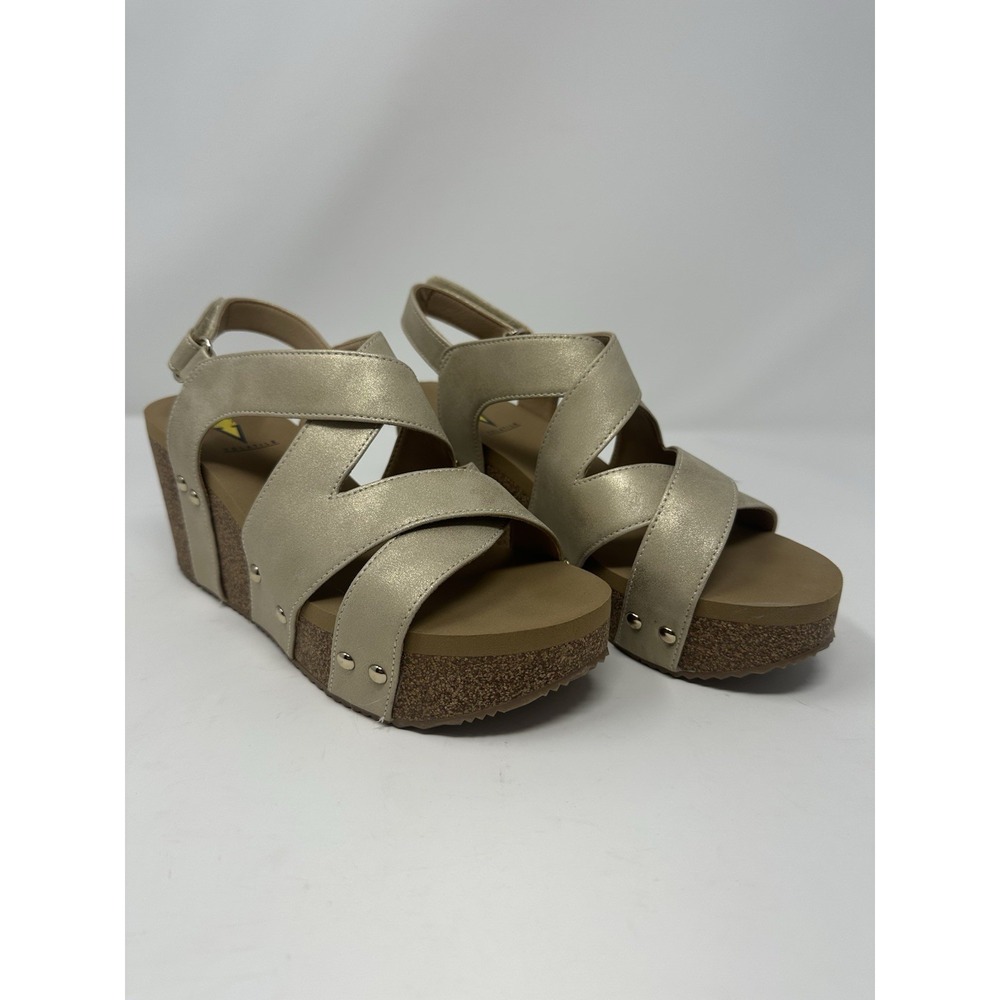 Volatile Bronze Studded Strappy Wedge Sandals Adjustable Buckle Women's Size 8